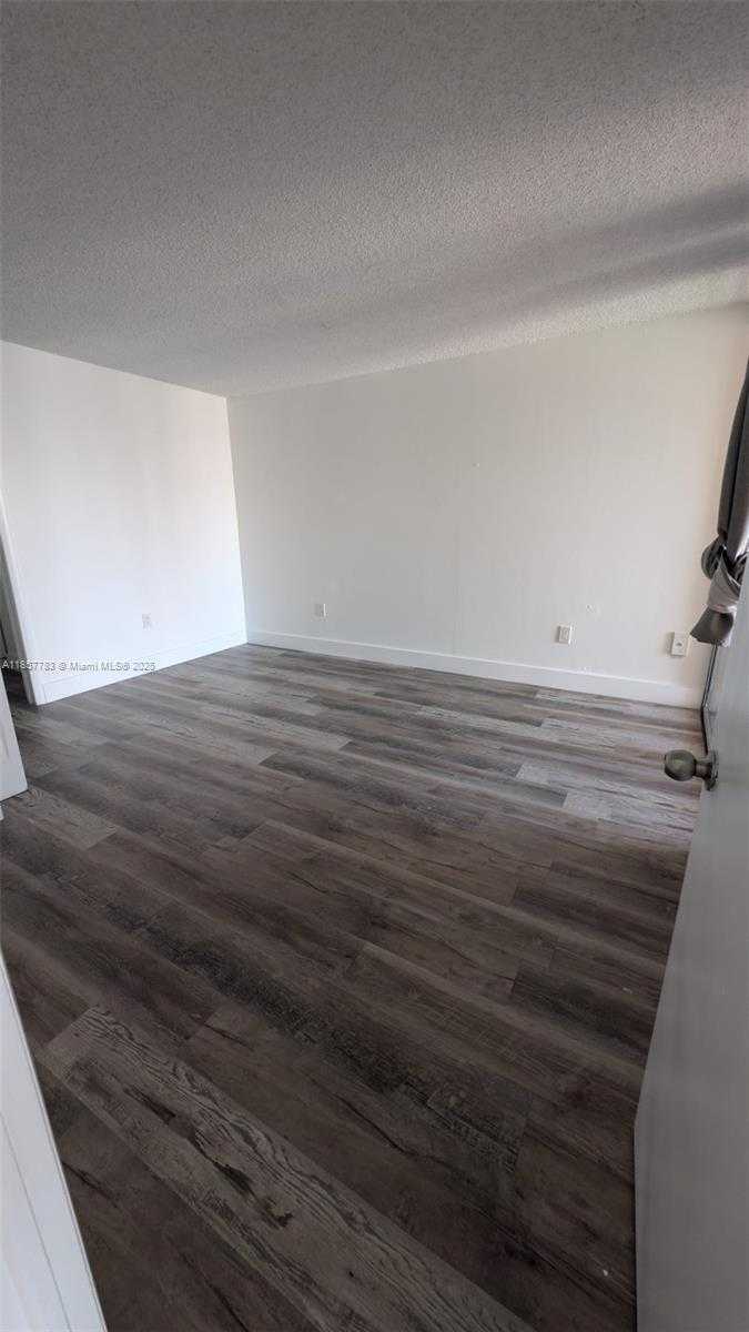 Small Image of 10700 SOUTH WEST 108TH AVE #C405, Miami Number 9
