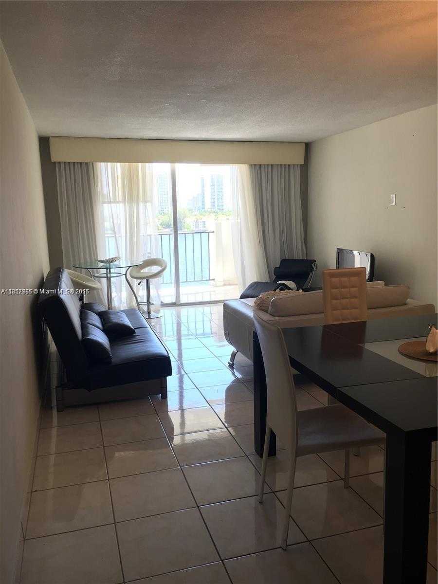 Small Image of 2750 NORTH EAST 183RD ST #801, Aventura Number 11