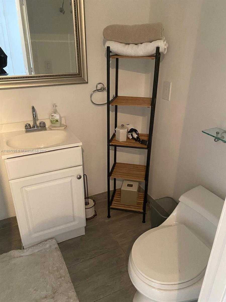 Small Image of 2750 NORTH EAST 183RD ST #801, Aventura Number 14