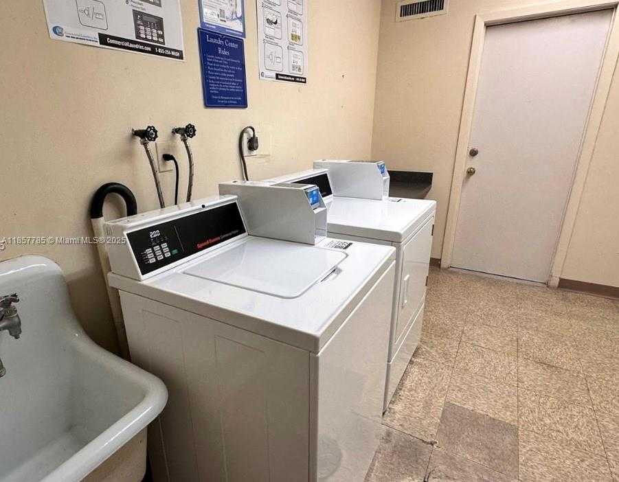 Small Image of 2750 NORTH EAST 183RD ST #801, Aventura Number 20
