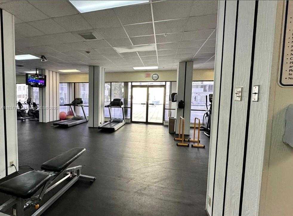 Small Image of 2750 NORTH EAST 183RD ST #801, Aventura Number 24