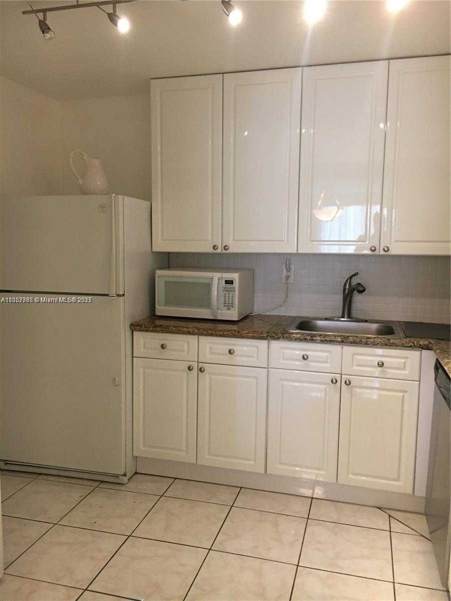 Small Image of 2750 NORTH EAST 183RD ST #801, Aventura Number 8