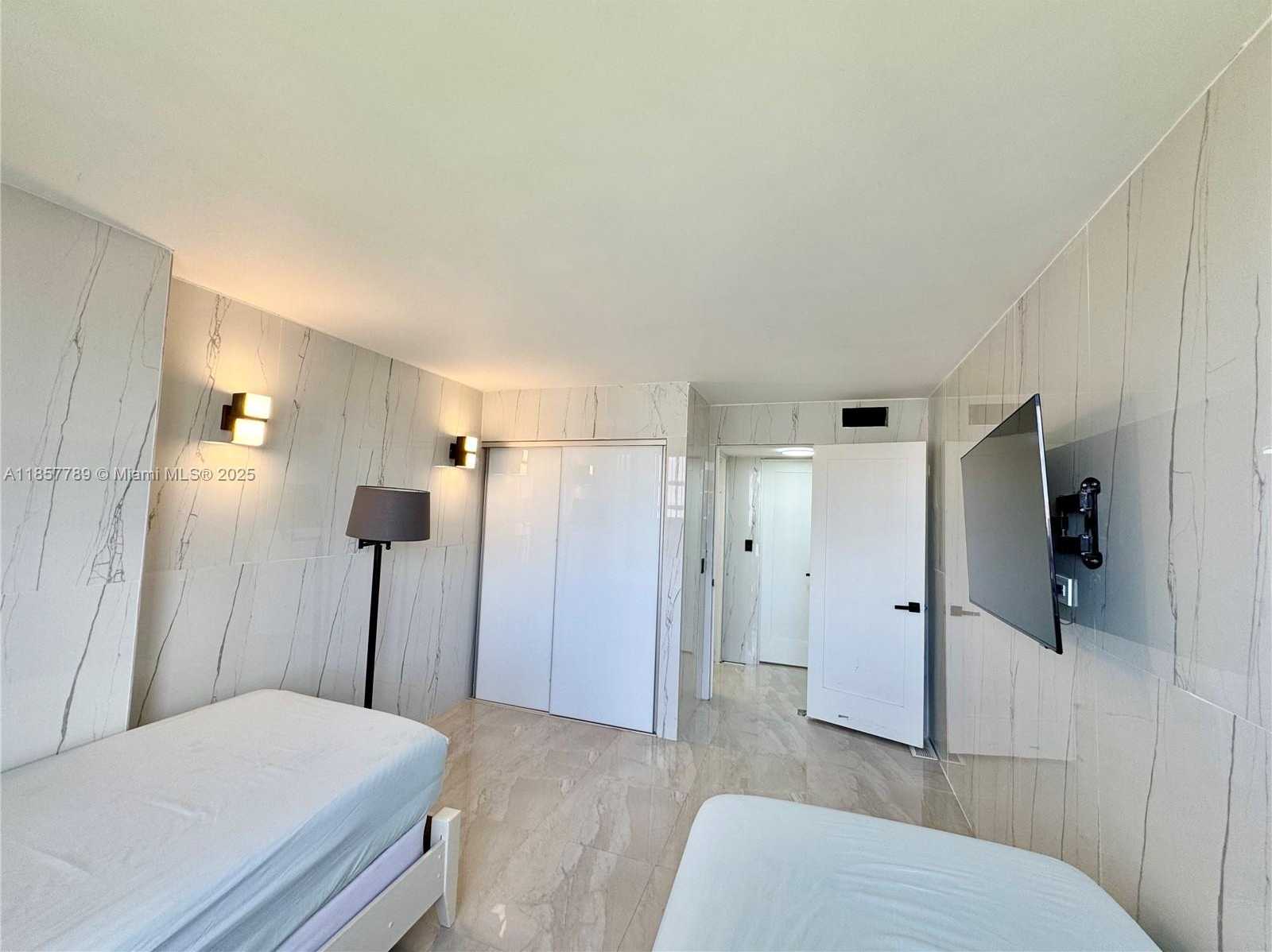 Small Image of 17011 NORTH BAY RD #902, Sunny Isles Beach Number 16