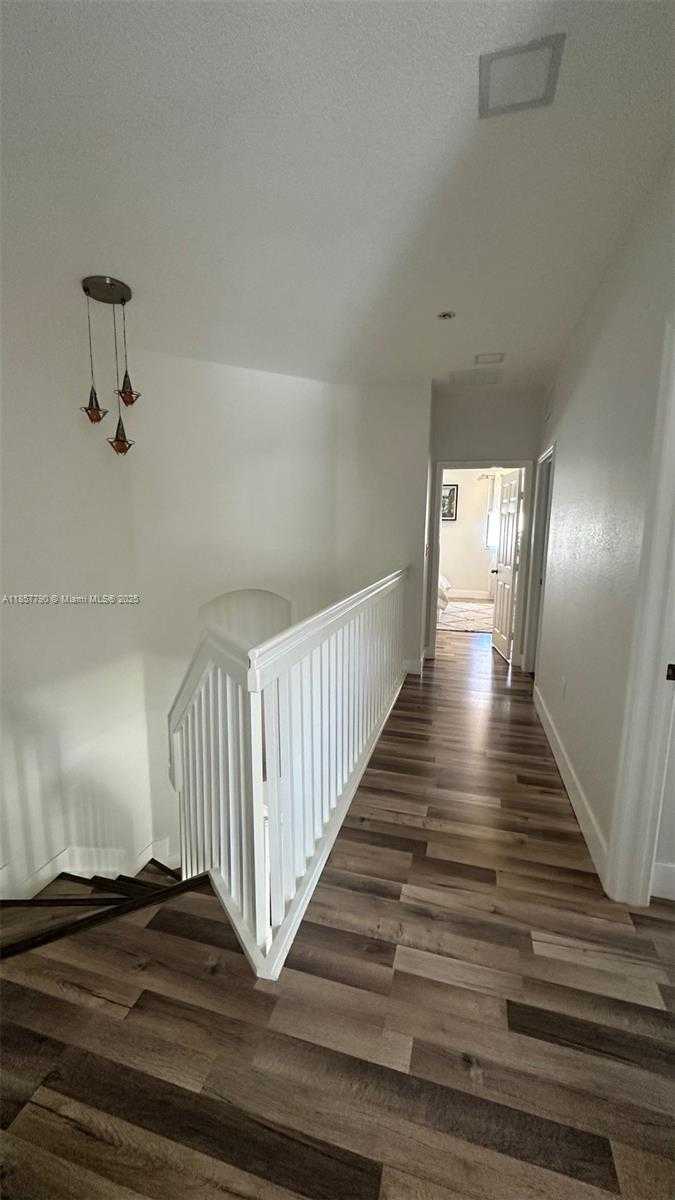 Small Image of 3173 NORTH WEST 102ND PATH #3173, Doral Number 22
