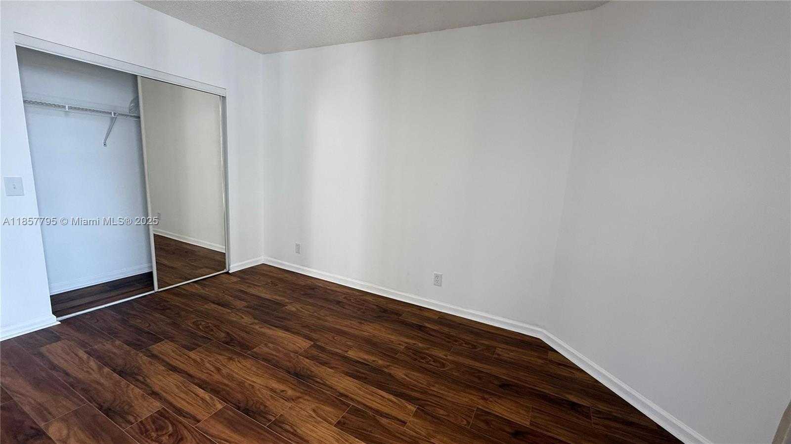 Small Image of 3610 YACHT CLUB DR #1214, Aventura Number 15