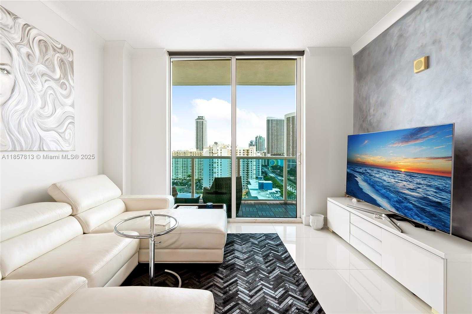 Small Image of 1945 SOUTH OCEAN DR #1711, Hallandale Beach Number 3