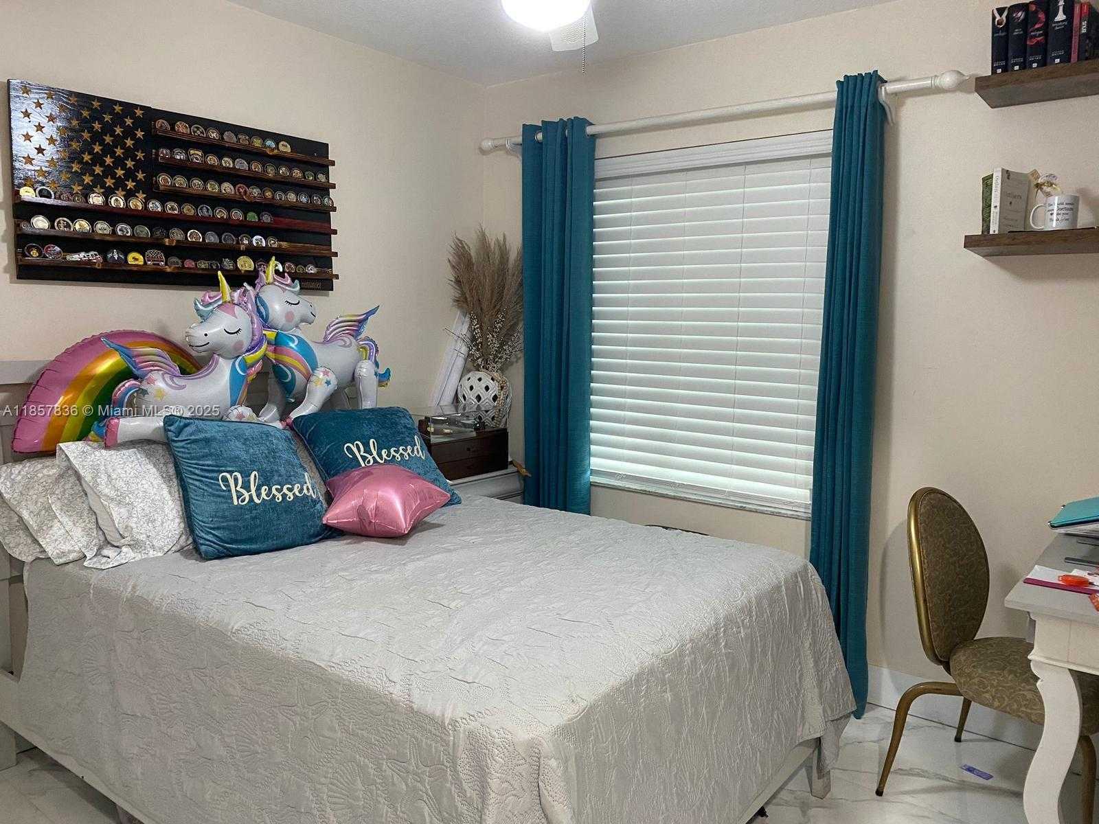 Small Image of 9051 SOUTH WEST 215TH TER, Cutler Bay Number 21