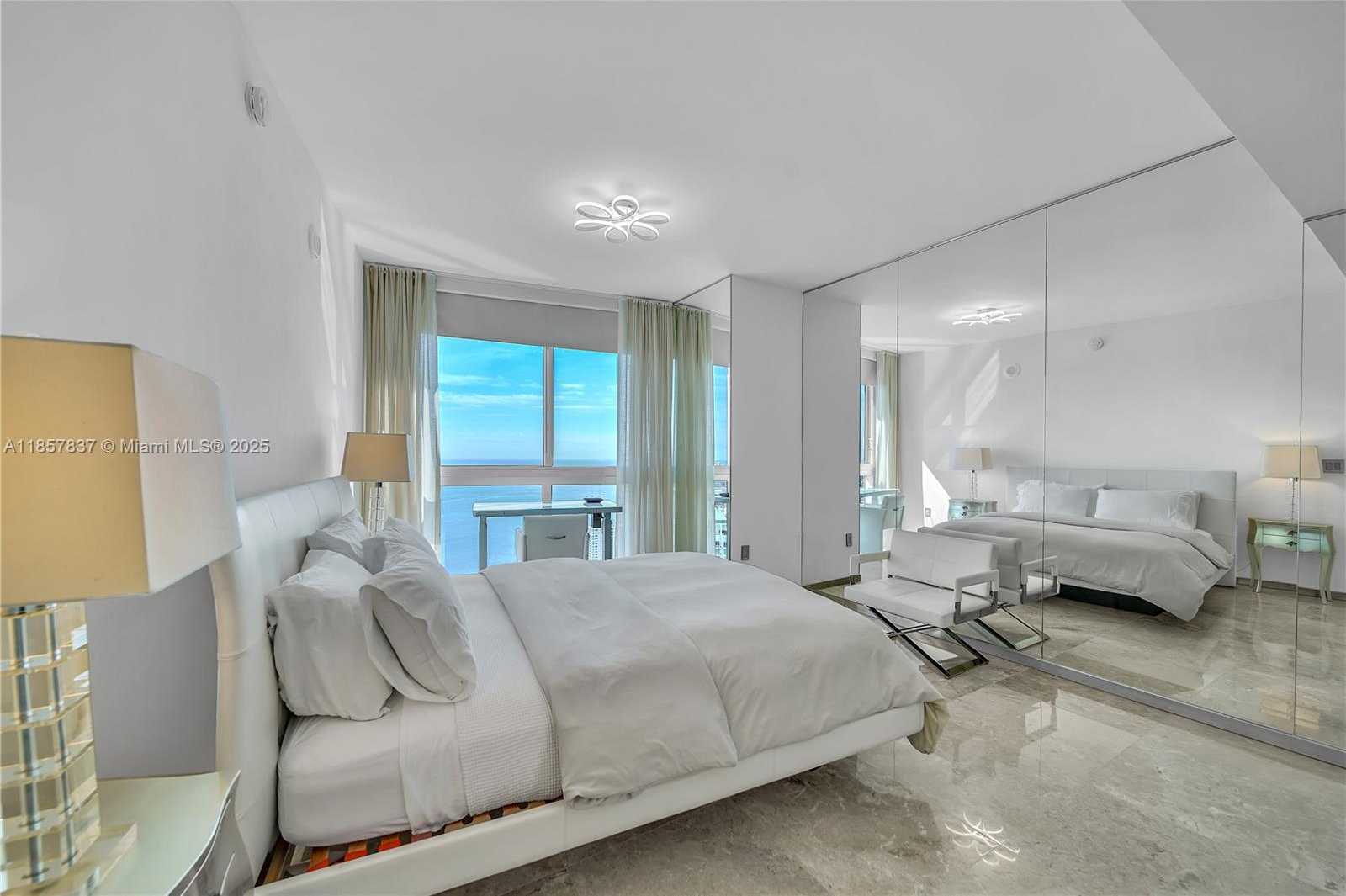 Small Image of 495 BRICKELL AVE #5302, Miami Number 14