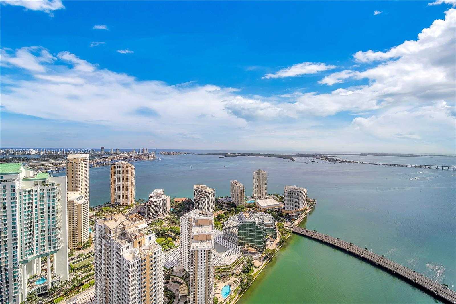 Small Image of 495 BRICKELL AVE #5302, Miami Number 2