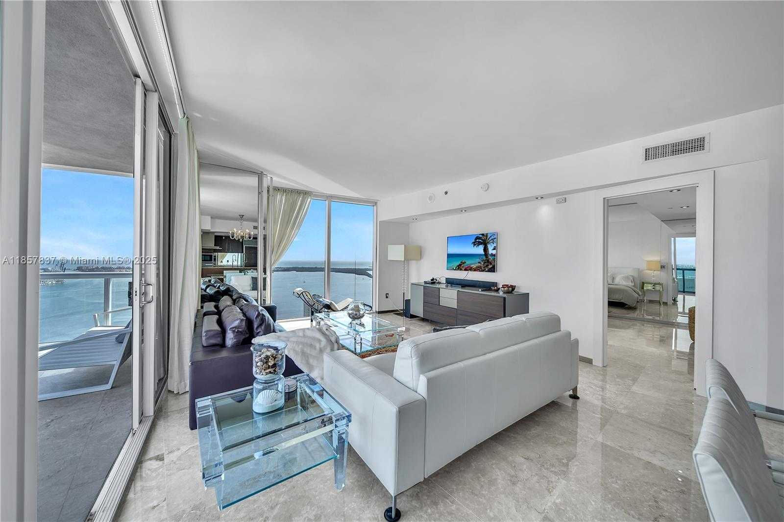 Small Image of 495 BRICKELL AVE #5302, Miami Number 8