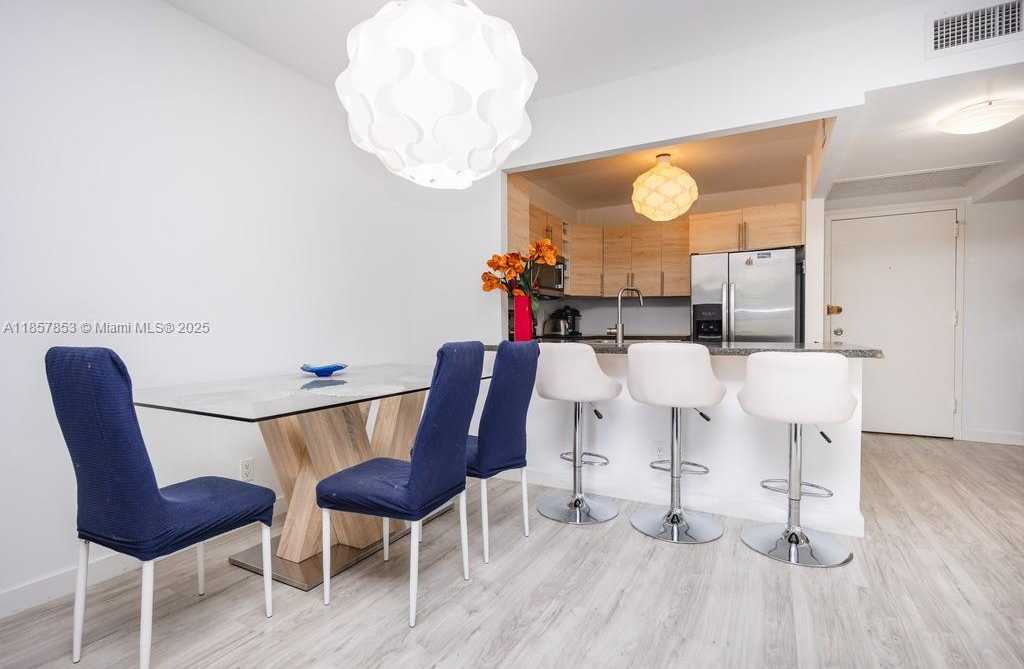 Small Image of 501 THREE ISLANDS BLVD #117, Hallandale Beach Number 15
