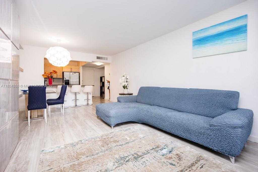 Small Image of 501 THREE ISLANDS BLVD #117, Hallandale Beach Number 17