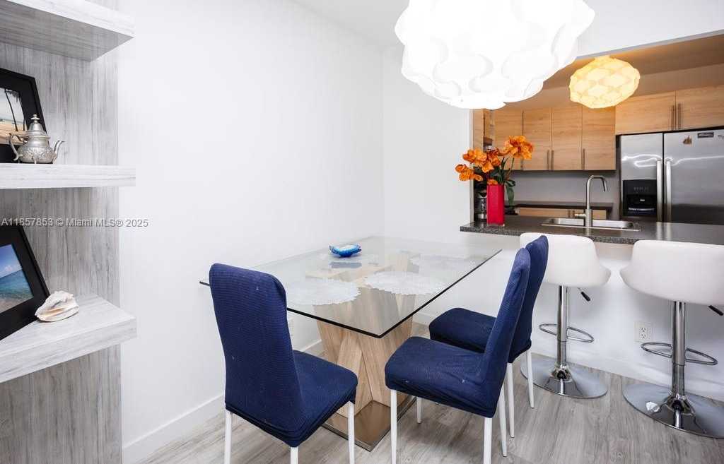 Small Image of 501 THREE ISLANDS BLVD #117, Hallandale Beach Number 19
