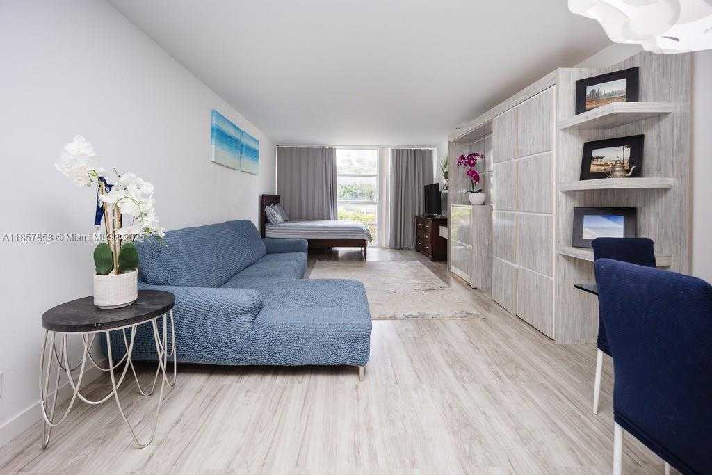 Small Image of 501 THREE ISLANDS BLVD #117, Hallandale Beach Number 2
