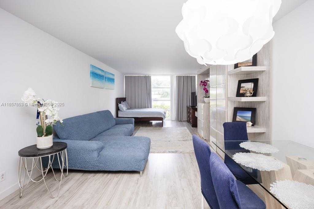 Small Image of 501 THREE ISLANDS BLVD #117, Hallandale Beach Number 25