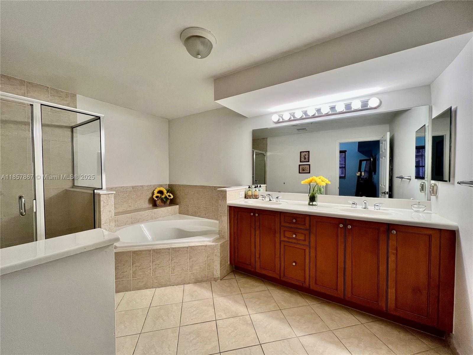 Small Image of 8390 SOUTH WEST 72ND AVE #521, Miami Number 12