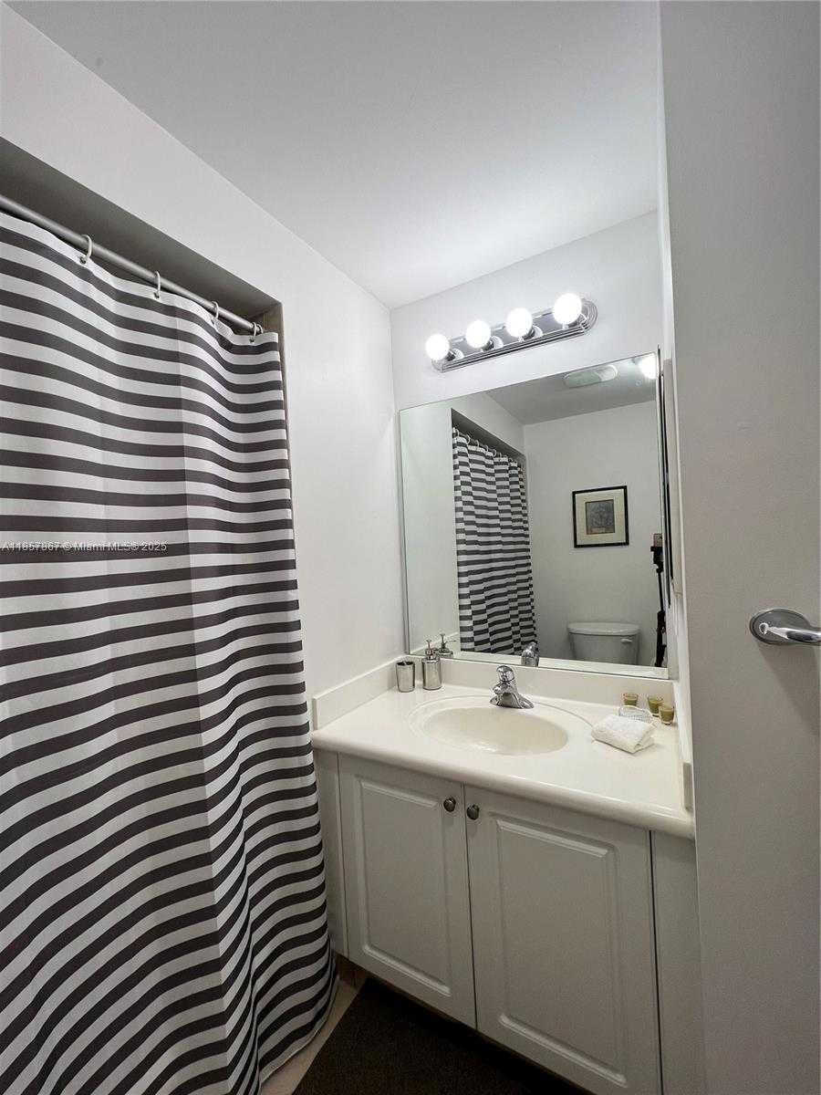 Small Image of 8390 SOUTH WEST 72ND AVE #521, Miami Number 13
