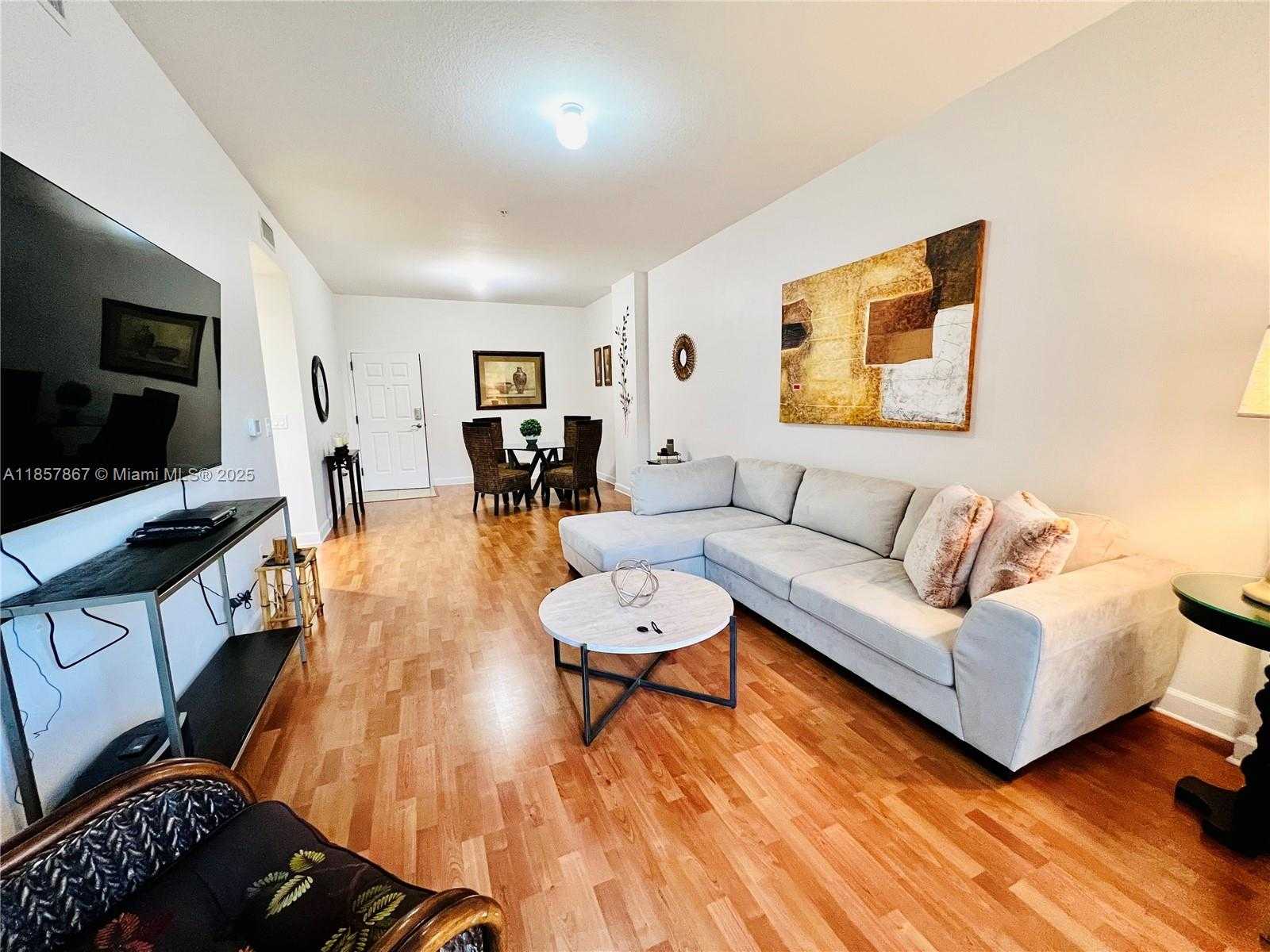 Small Image of 8390 SOUTH WEST 72ND AVE #521, Miami Number 3