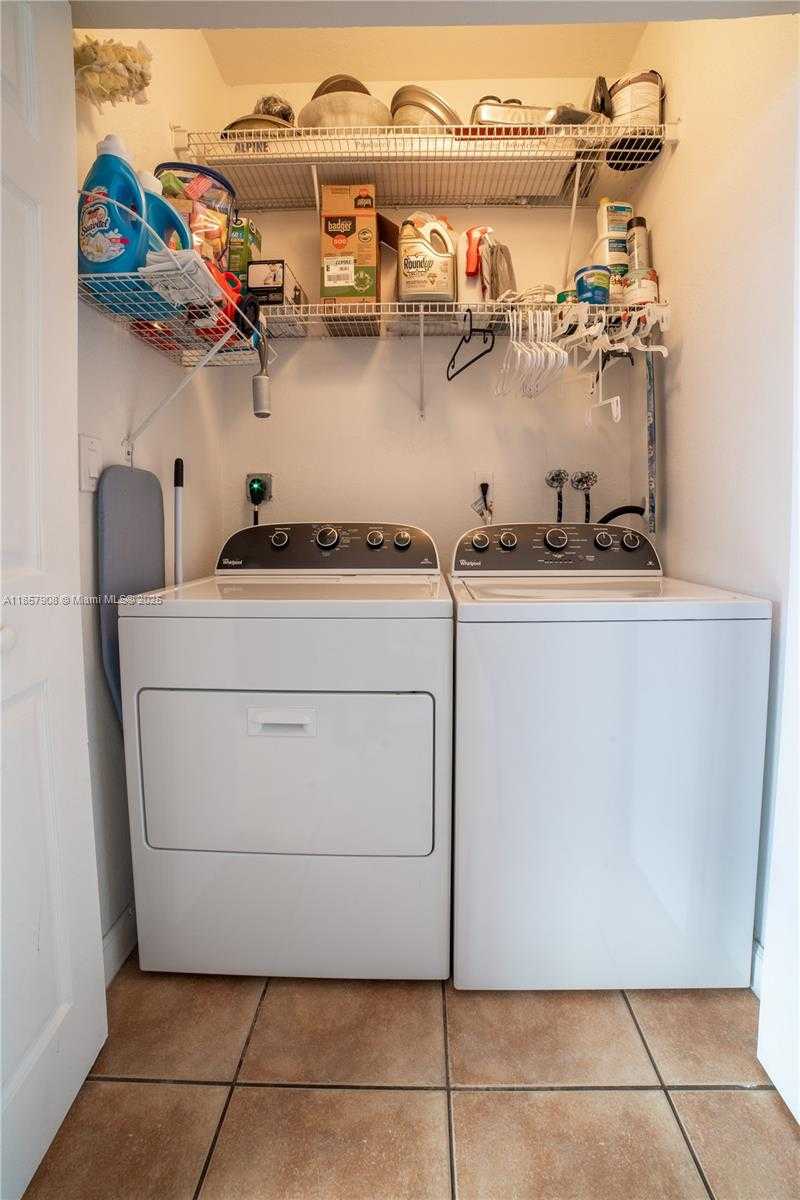 Small Image of 5580 NORTH WEST 107TH AVE #1204, Doral Number 21