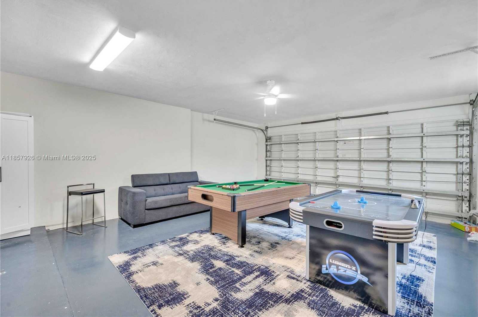 Small Image of 4901 WEST PARK RD, Hollywood Number 11