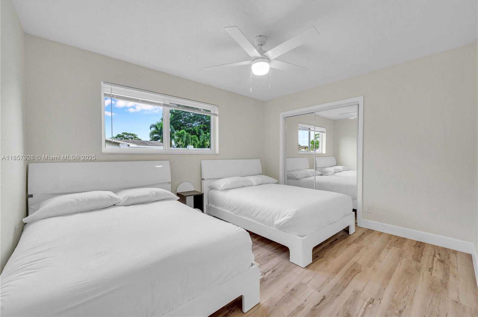 Small Image of 4901 WEST PARK RD, Hollywood Number 18