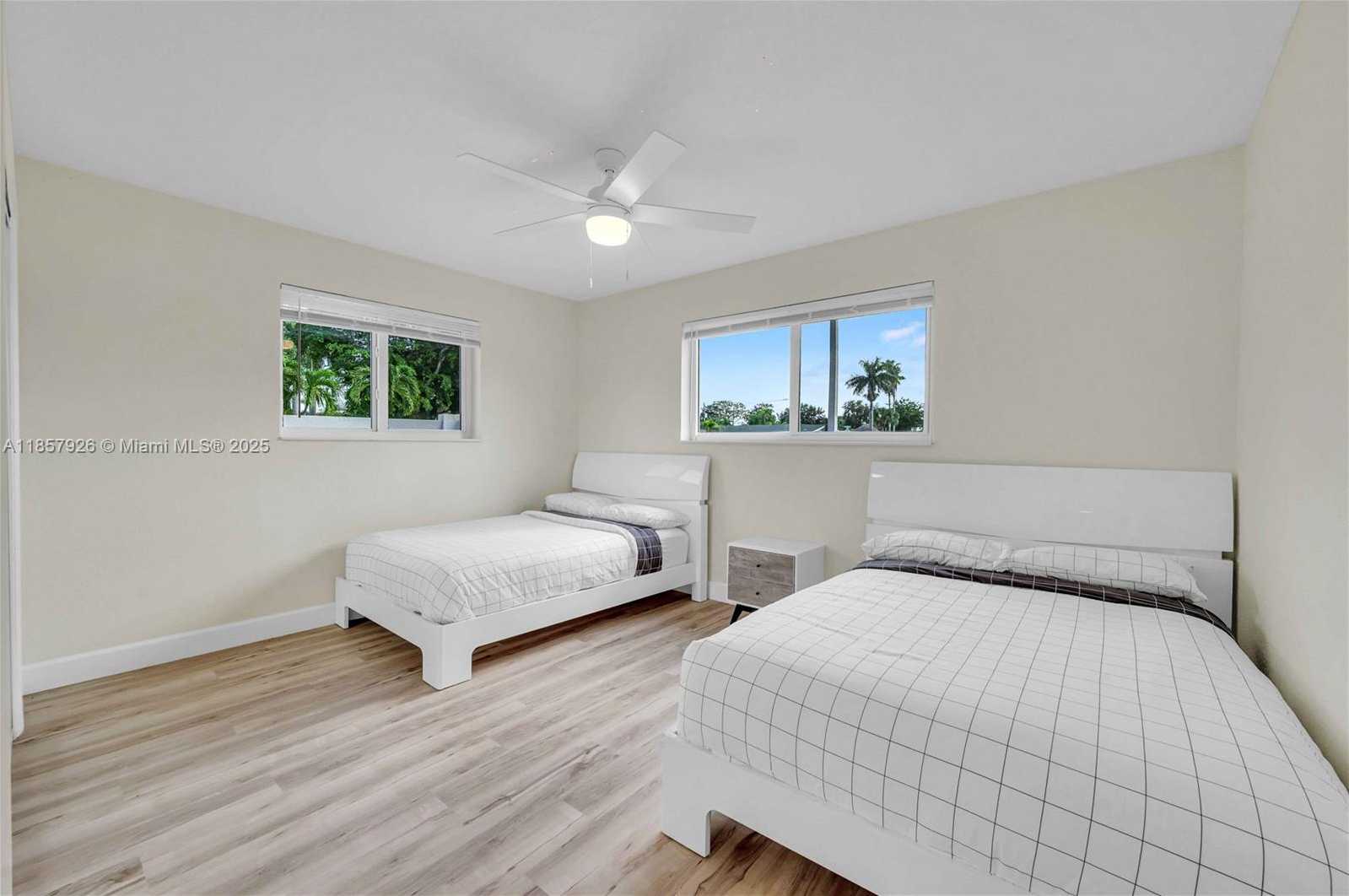 Small Image of 4901 WEST PARK RD, Hollywood Number 21