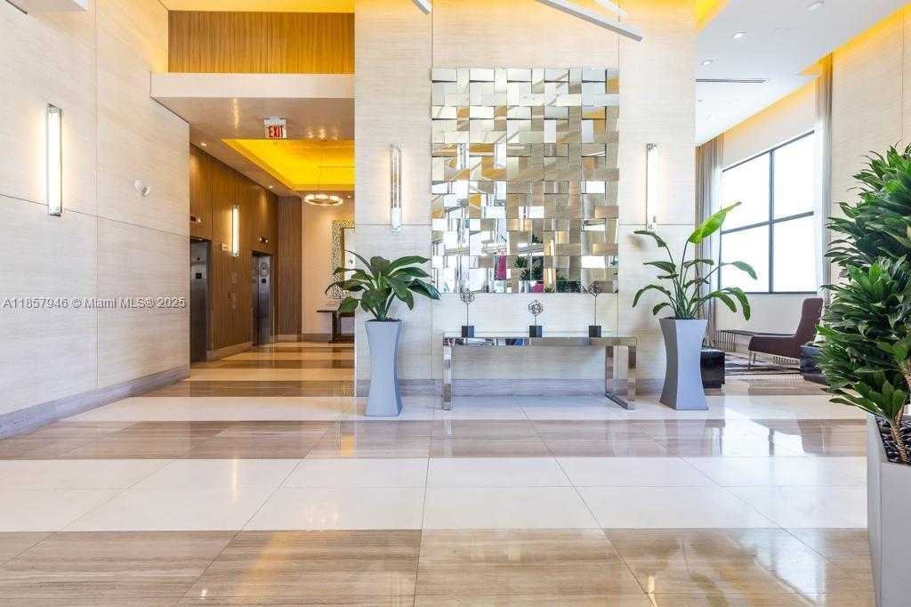 Small Image of 999 SOUTH WEST 1ST AVE #2307, Miami Number 16