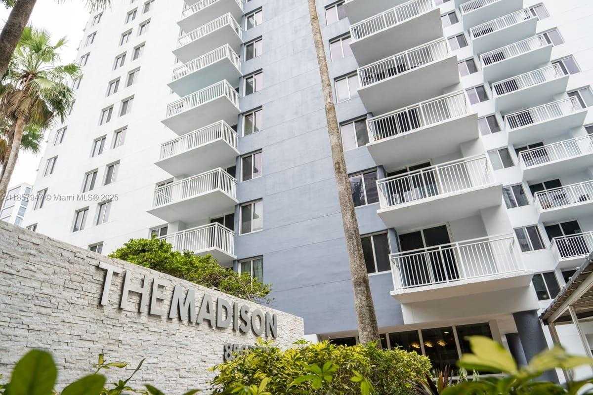 Small Image of 800 NORTH MIAMI AVE #E-606, Miami Number 2