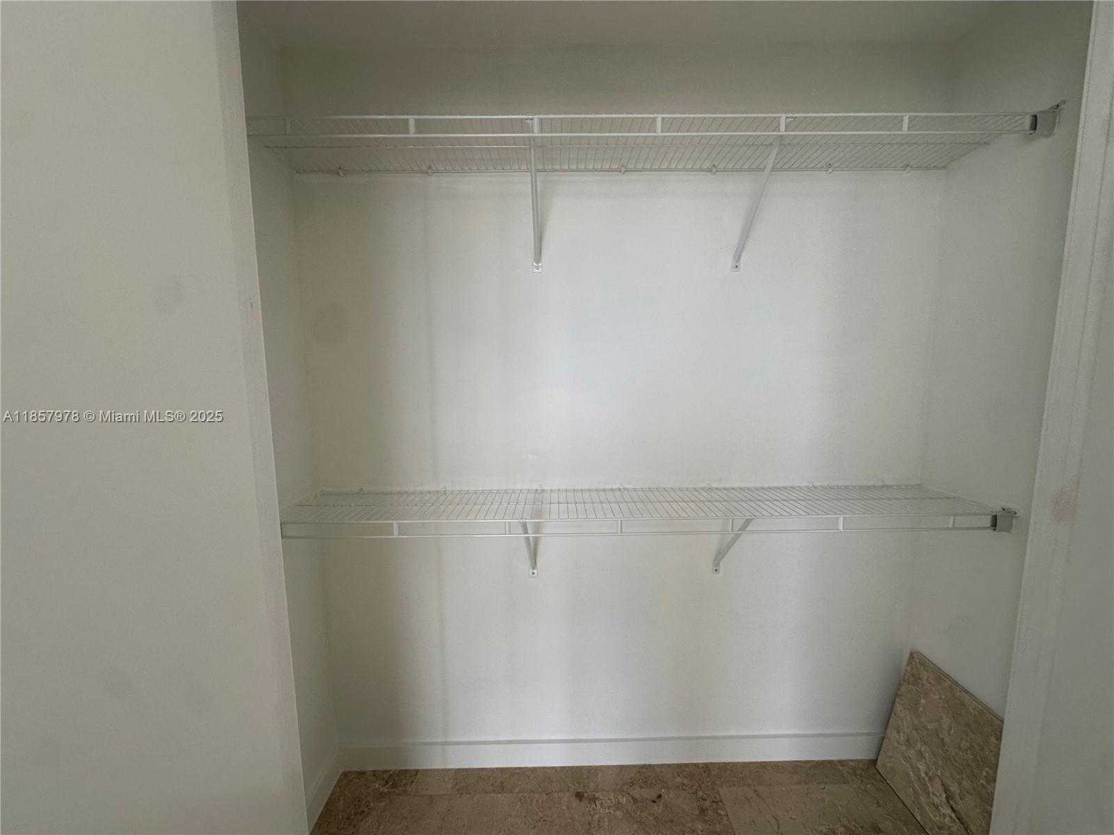Small Image of 1060 BRICKELL AVE #3009, Miami Number 10
