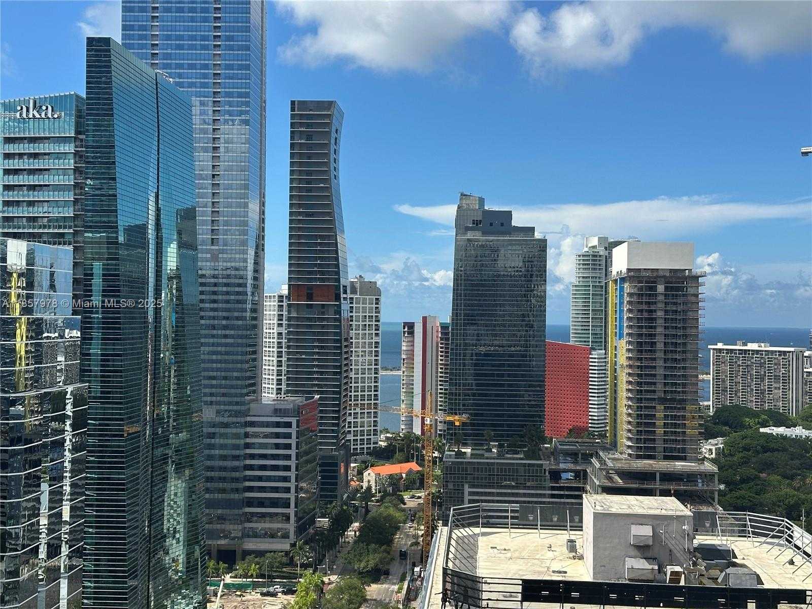 Small Image of 1060 BRICKELL AVE #3009, Miami Number 16