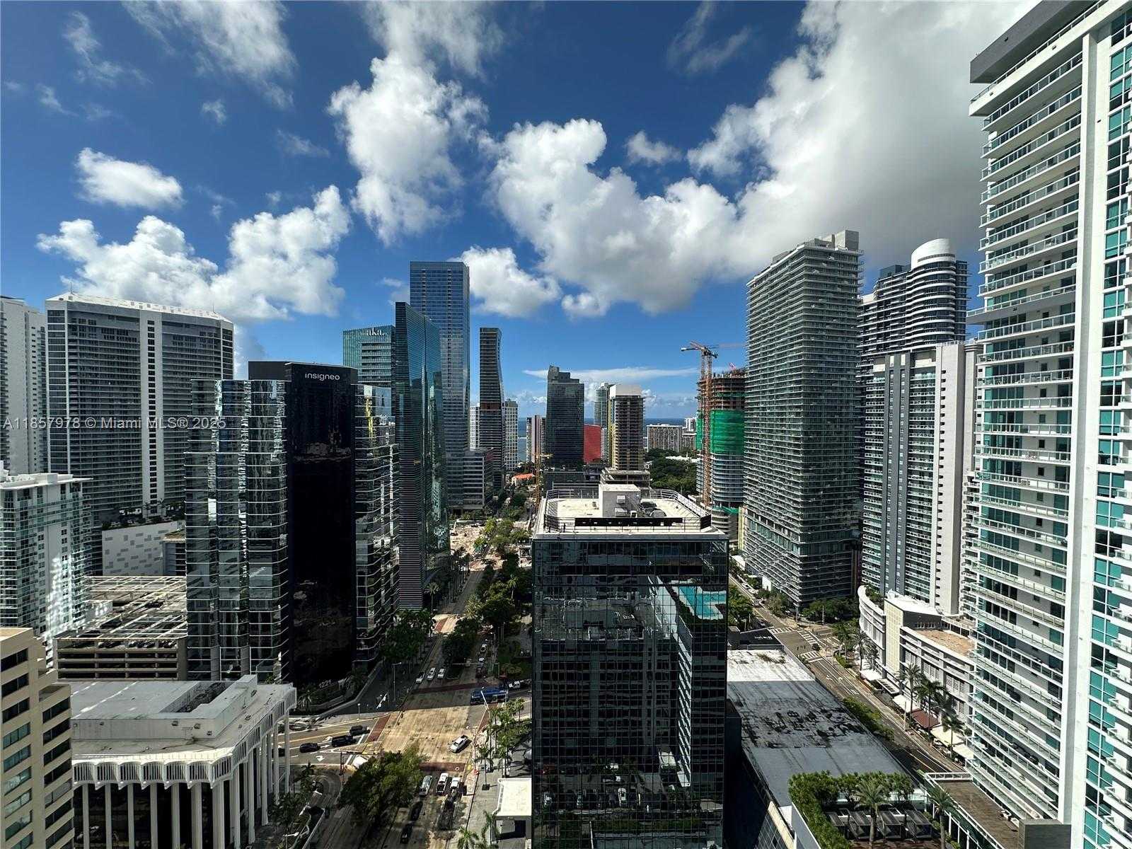 Small Image of 1060 BRICKELL AVE #3009, Miami Number 6
