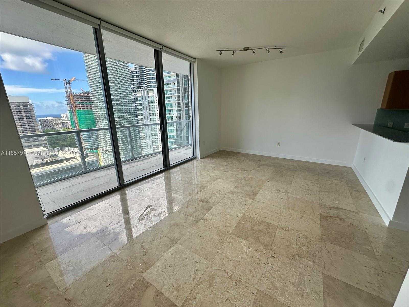 Small Image of 1060 BRICKELL AVE #3009, Miami Number 8