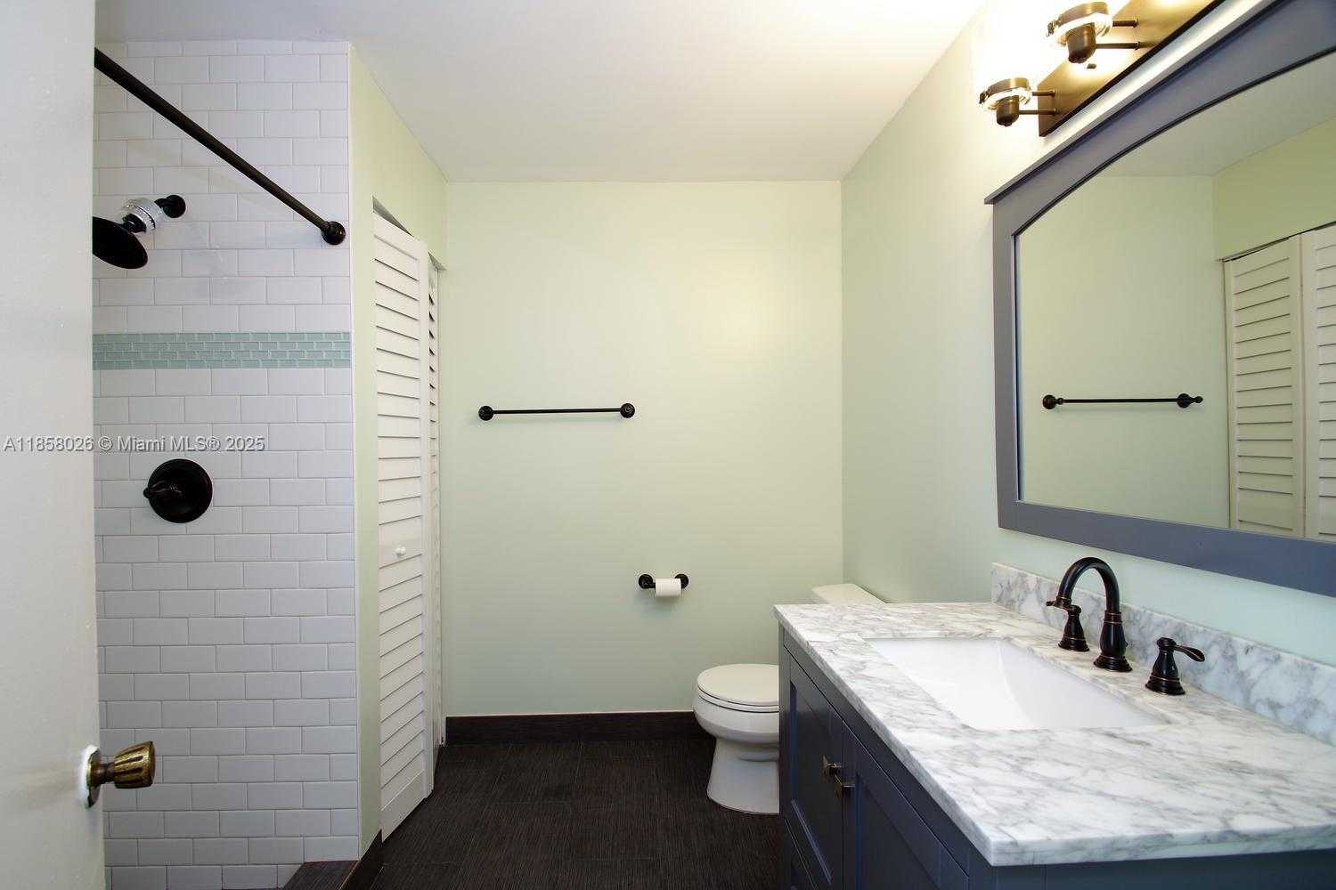 Small Image of 3010 WILLOW LN #264, Hollywood Number 20