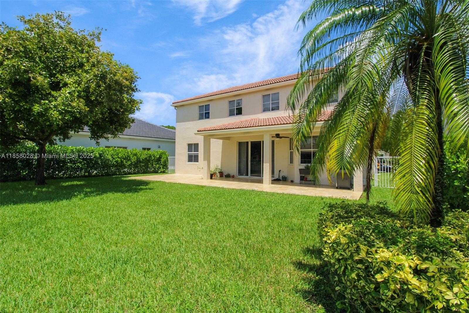 Small Image of 1610 SANDPIPER CIR, Weston Number 42