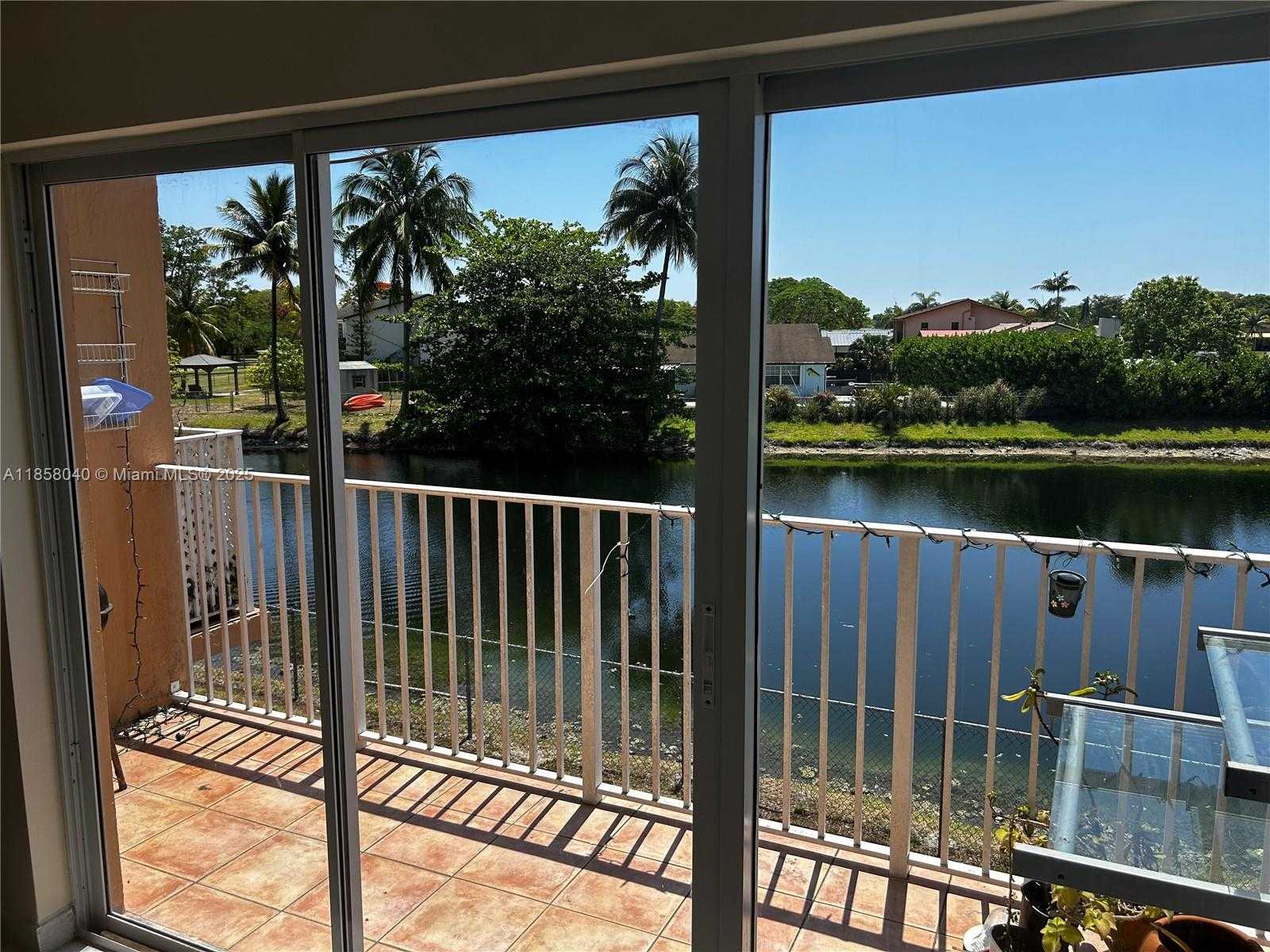 Small Image of 14919 SOUTH WEST 80TH ST #216, Miami Number 15