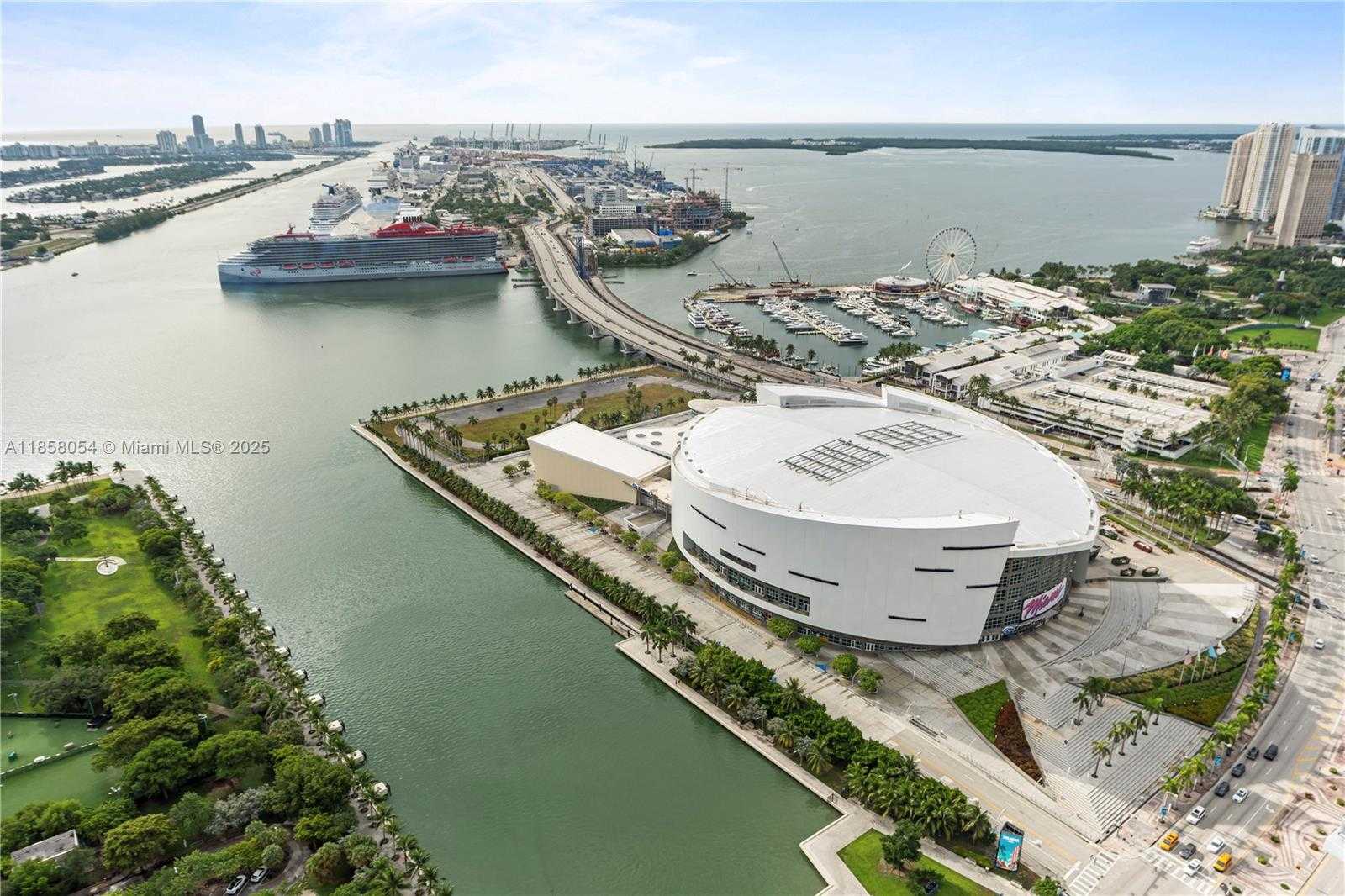 Small Image of 900 BISCAYNE BLVD #5102, Miami Number 15