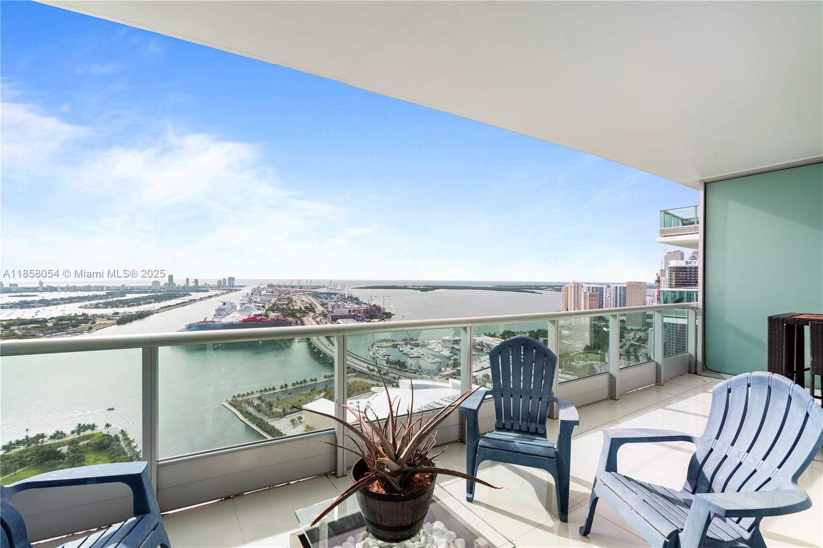 Small Image of 900 BISCAYNE BLVD #5102, Miami Number 17