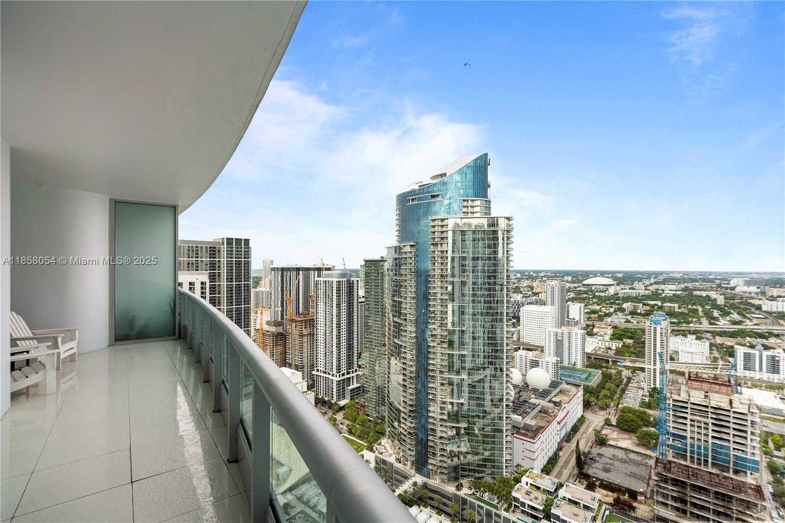 Small Image of 900 BISCAYNE BLVD #5102, Miami Number 18