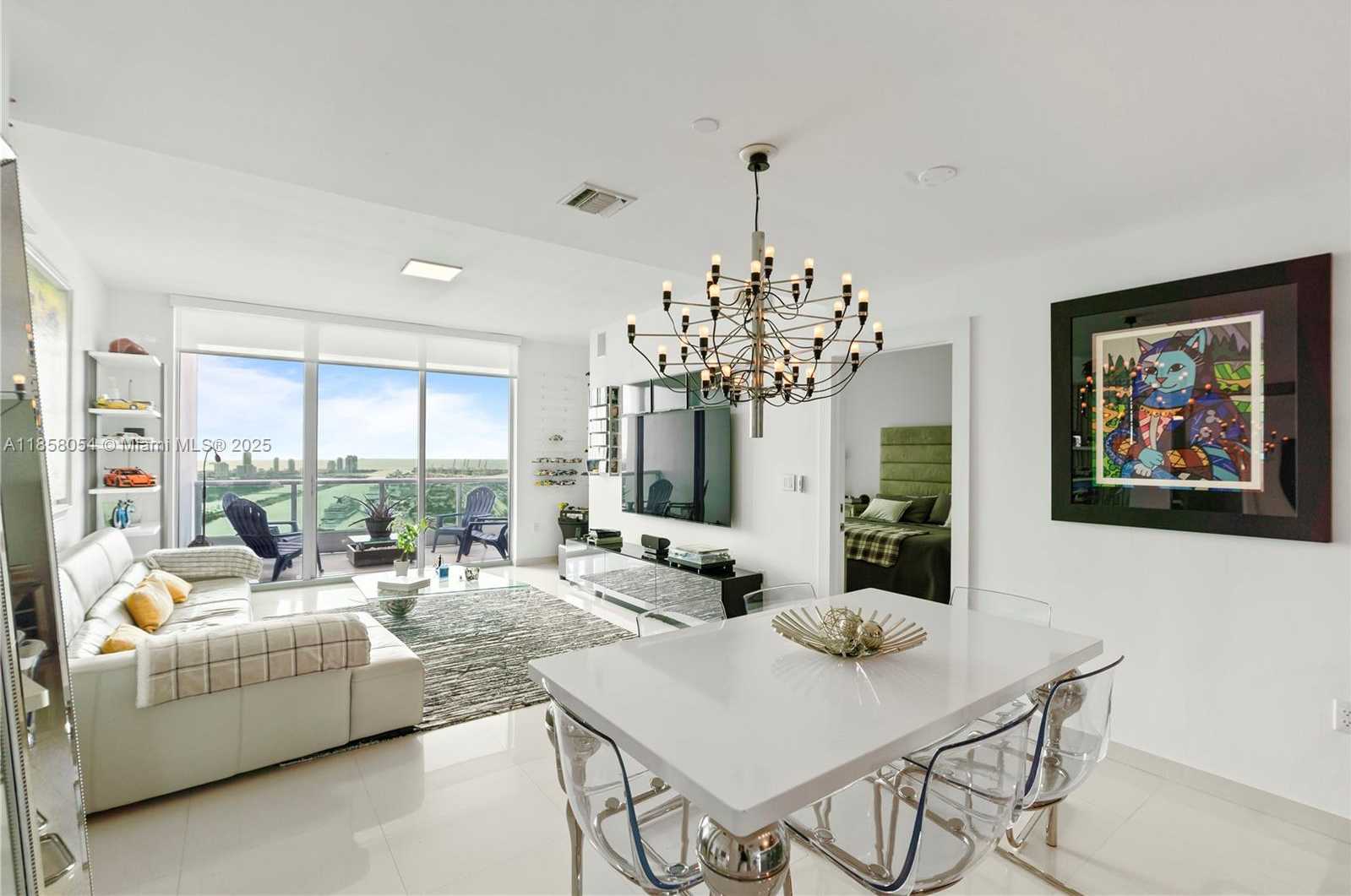 Small Image of 900 BISCAYNE BLVD #5102, Miami Number 28