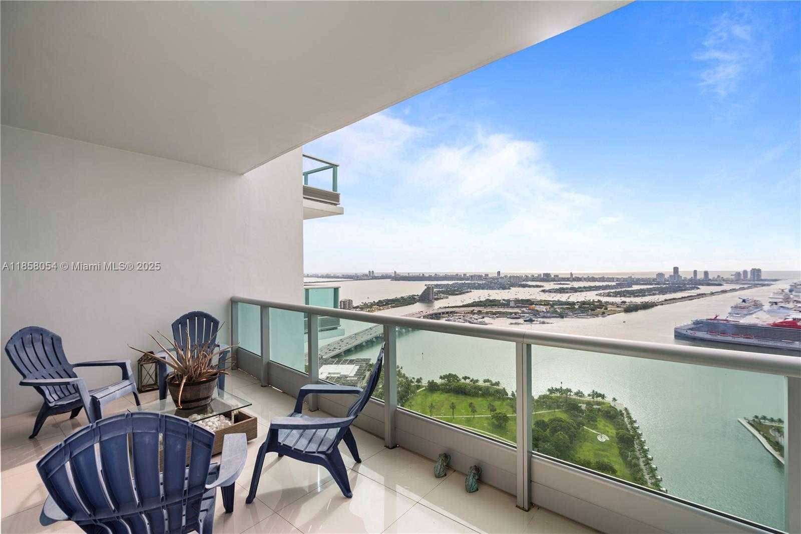 Small Image of 900 BISCAYNE BLVD #5102, Miami Number 7