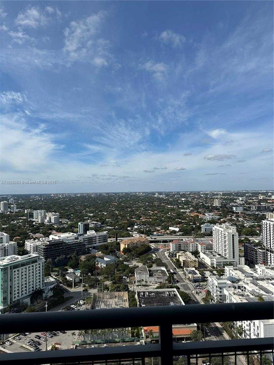 Small Image of 60 SOUTH WEST 13TH ST #3207, Miami Number 10