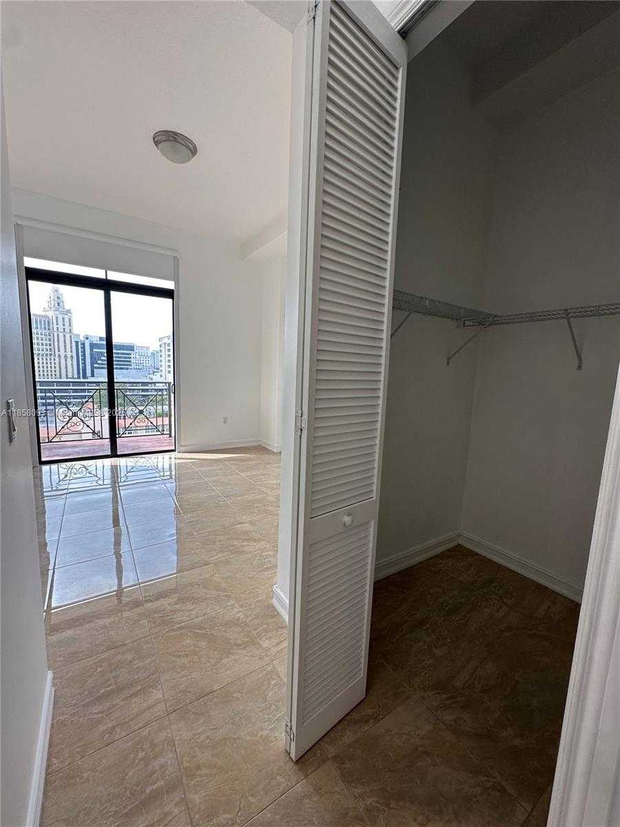 Small Image of 1805 PONCE DE LEON BLVD #827, Coral Gables Number 14