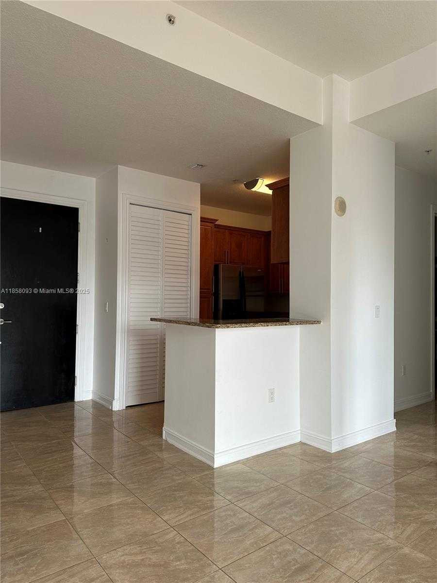 Small Image of 1805 PONCE DE LEON BLVD #827, Coral Gables Number 3