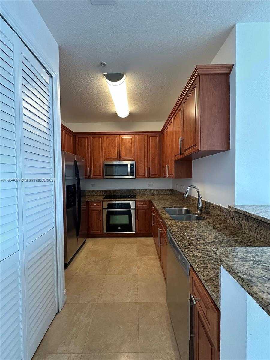 Small Image of 1805 PONCE DE LEON BLVD #827, Coral Gables Number 6