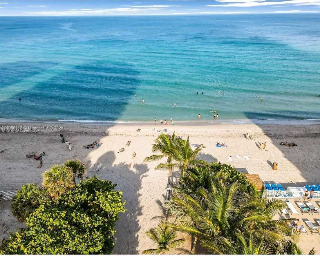 Small Image of 19201 COLLINS AVE #611, Sunny Isles Beach Number 3