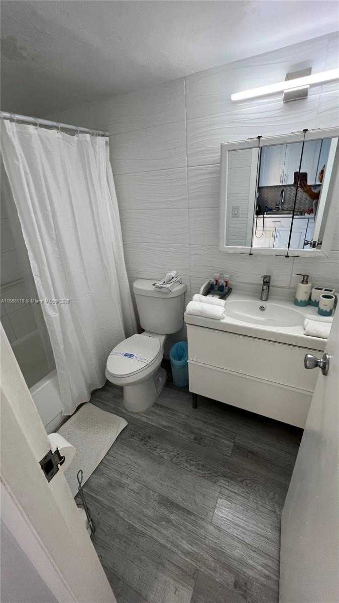 Small Image of 19201 COLLINS AVE #611, Sunny Isles Beach Number 7
