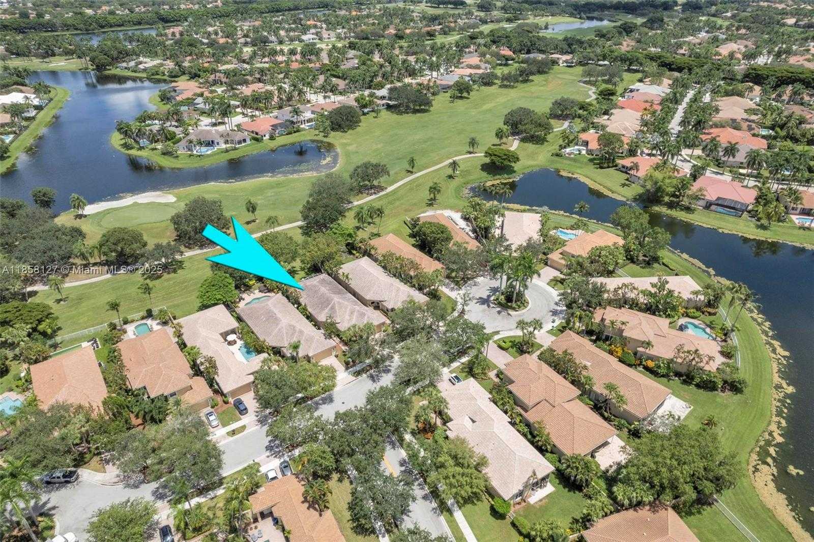 Small Image of 2468 BAY ISLE CT, Weston Number 22