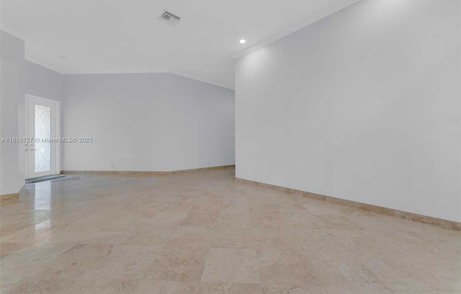 Small Image of 2468 BAY ISLE CT, Weston Number 51