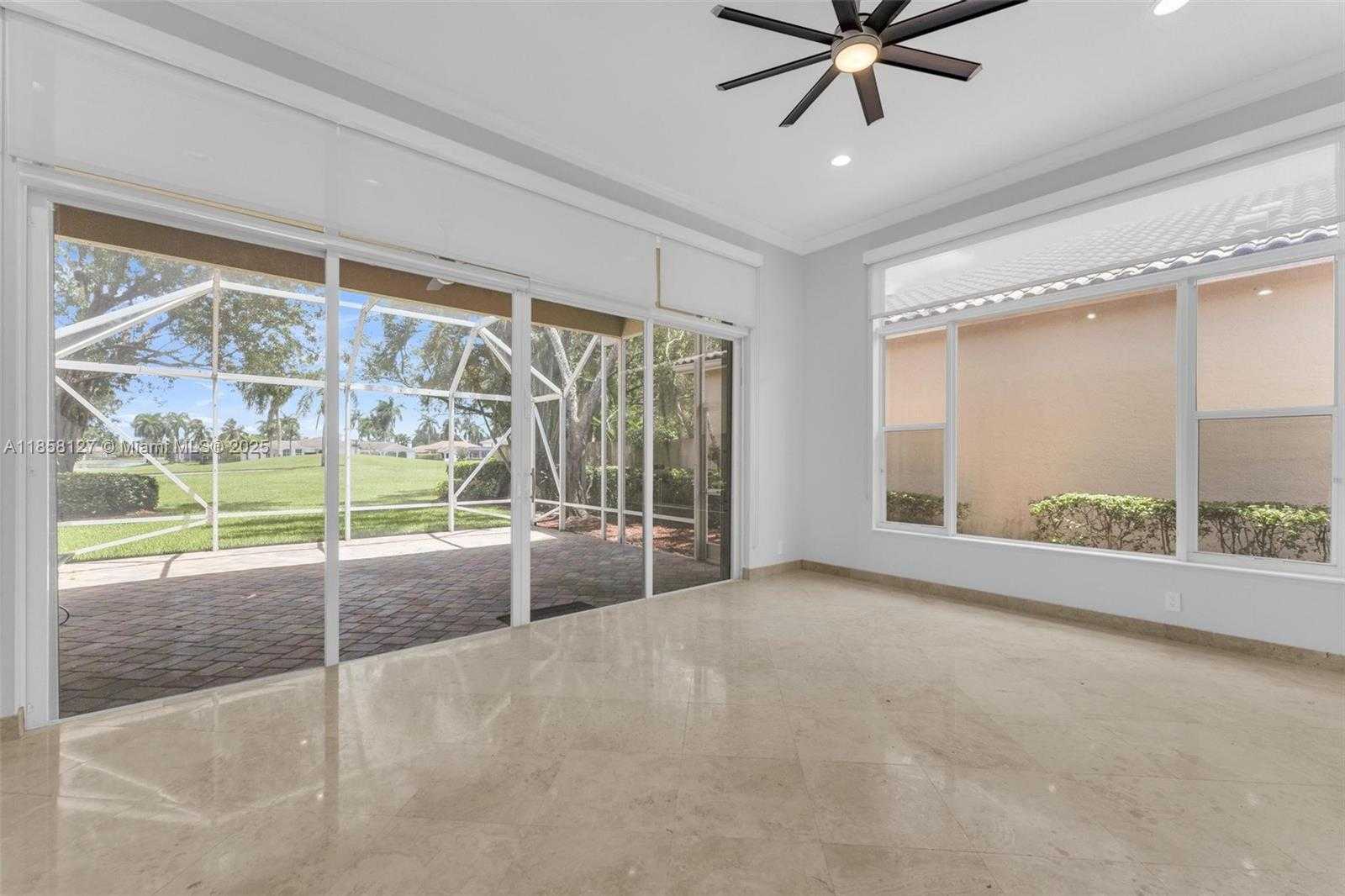 Small Image of 2468 BAY ISLE CT, Weston Number 9