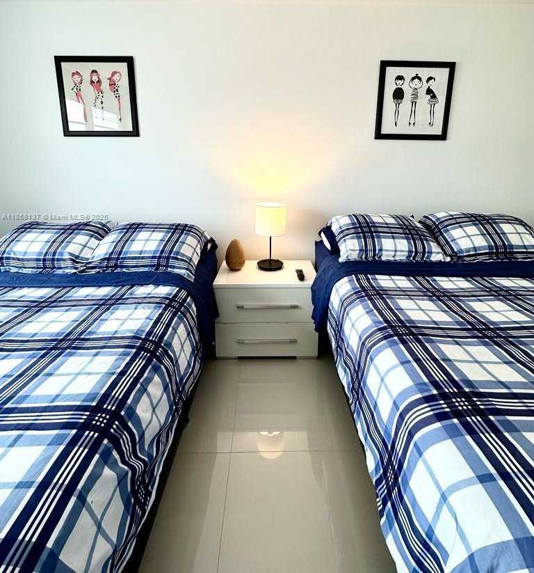 Small Image of 100 LINCOLN RD #1406, Miami Beach Number 10